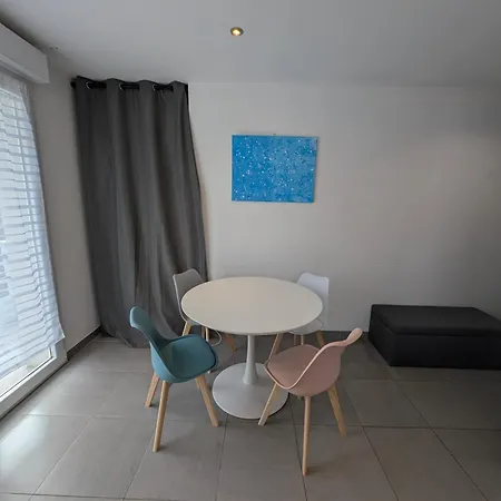 Apartment Appartement Frejus *